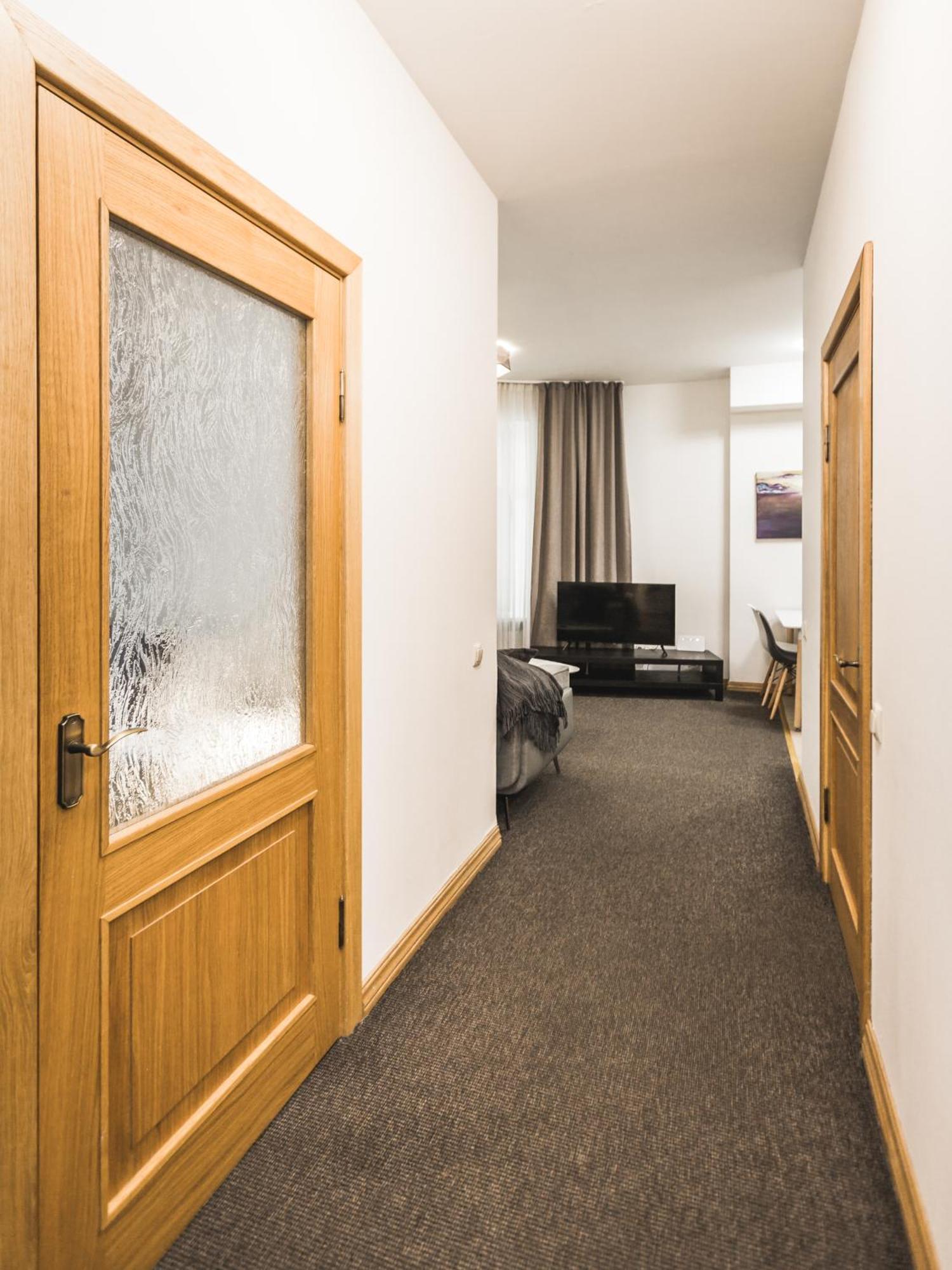 Bearsleys Archers Apartments Riga Bagian luar foto